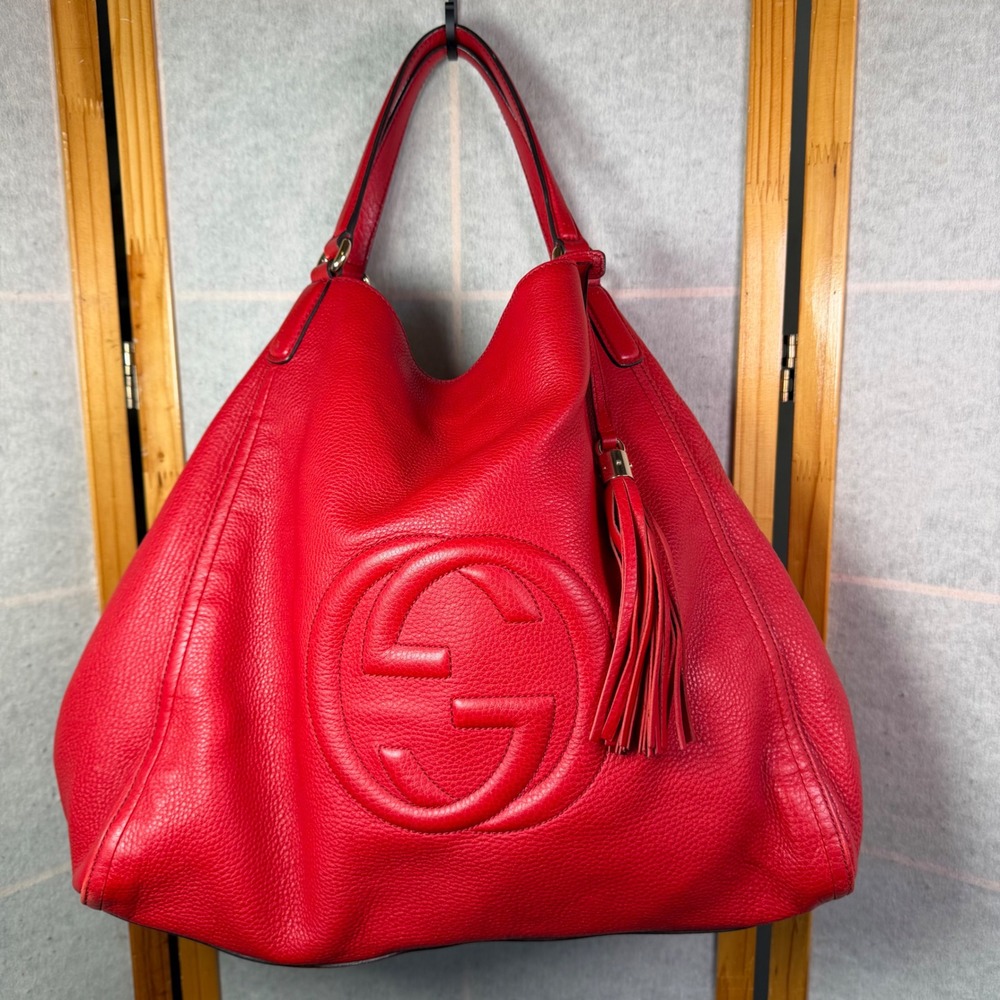 Gucci Soho Hobo Bag Large Red Pebbled Leather Interlocking G Tassel